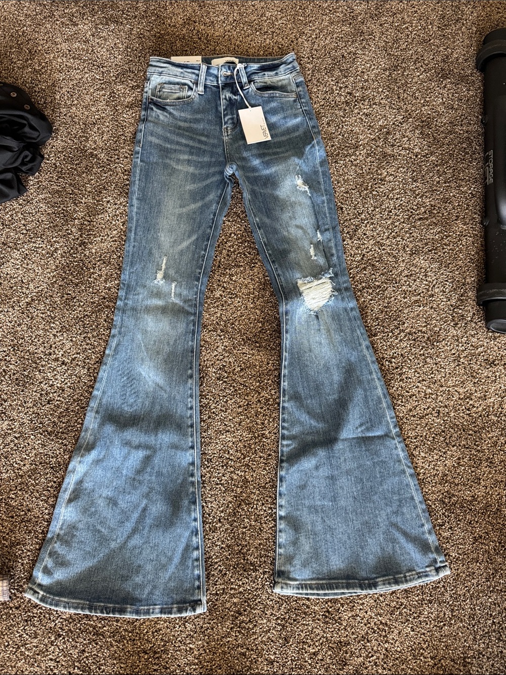 NWT VERVET BELLA high rise flare denim